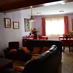 فندق شباب لإسكون يانارس