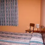فندق شباب لإسكون يانارس