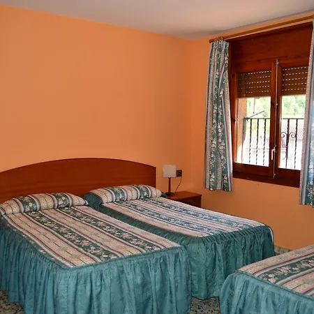 Hotel L'escon 2*